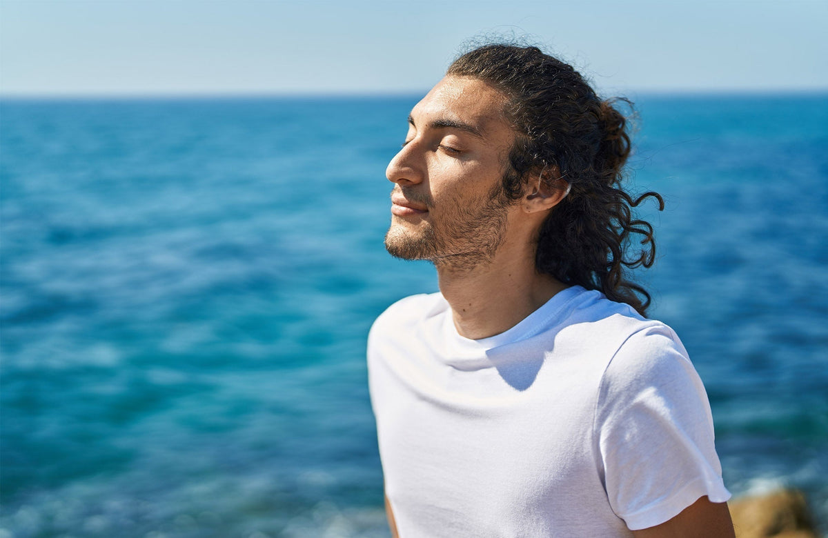 Travel Tips for Hearing Aid Users: Packing, Flights, and Daily Care
