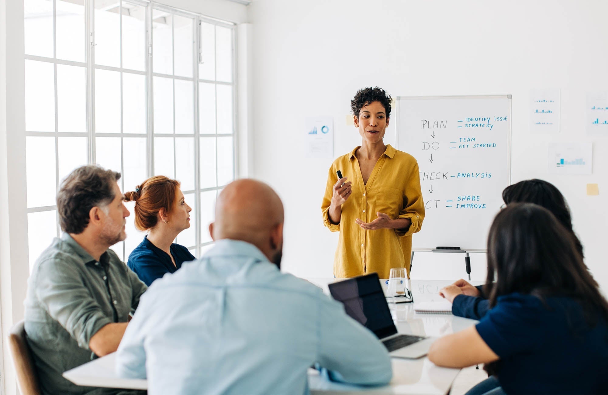 Office Hearing Aids Supporting Speech Clarity In Team Meetings